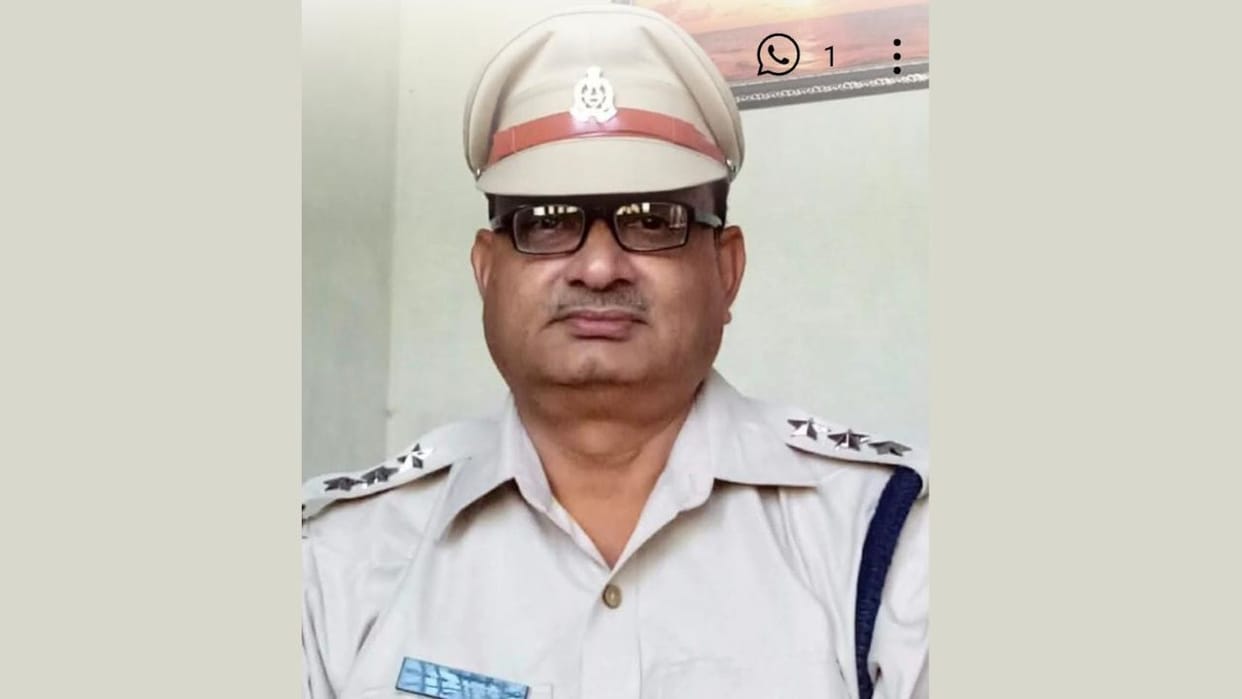 Forest Department SDO Ashok Kumar Tyagi died due to heart failure after got promotion in Badaun