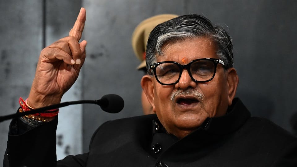 Udaipur News: Gulab Chand Kataria spoke about factionalism within BJP says If they had served people