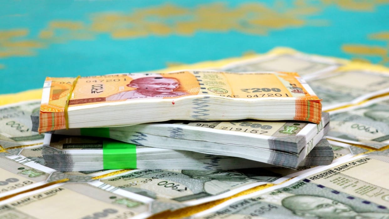 EPF vs PPF vs GPF Key Differences Explained in Hindi Check which investment suits you