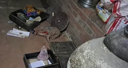 Jalaun Thieves targeted four houses in two villages making off with gold silver cash suspects caught on CCTV