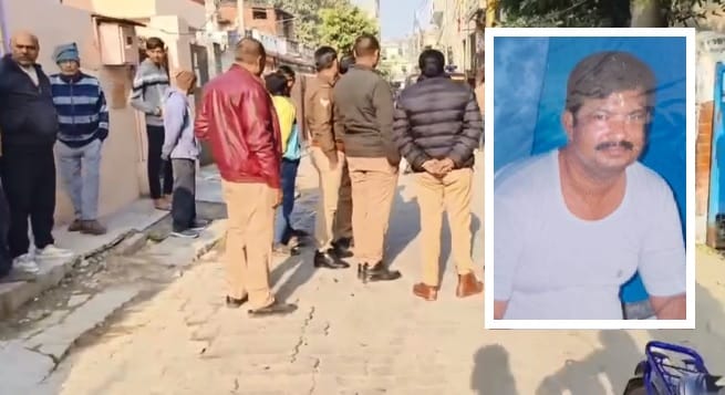 Kanpur Decomposed body of a retired junior engineer found in his house room had been locked for several days