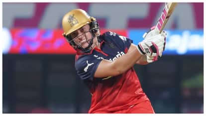 mi vs dc women mumbai indians vs delhi capitals wpl 2026 3rd match updates scorecard