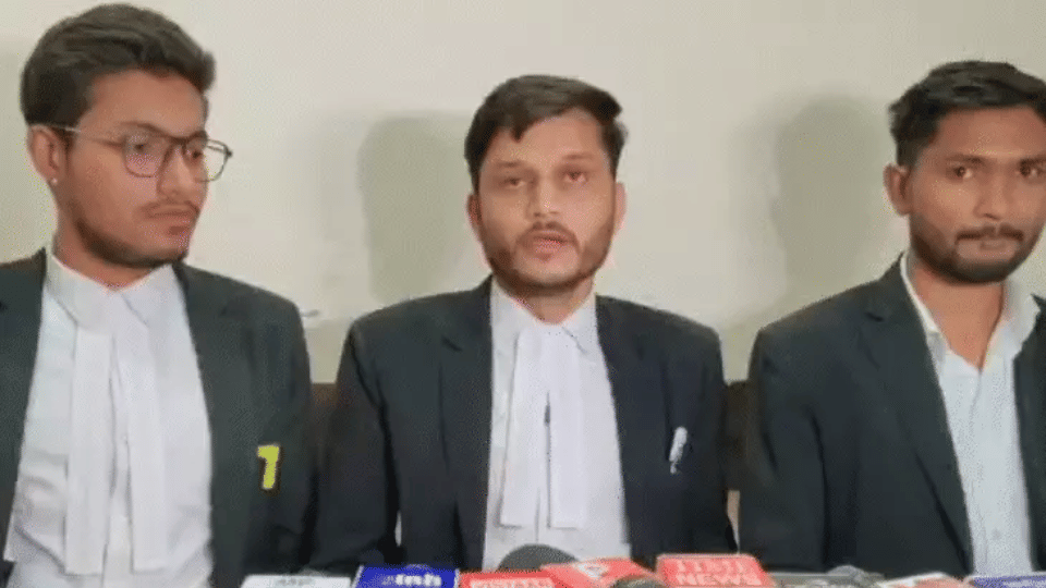 Indore News Petition filed against officials for culpable homicide over contaminated water deaths in Bhagirath