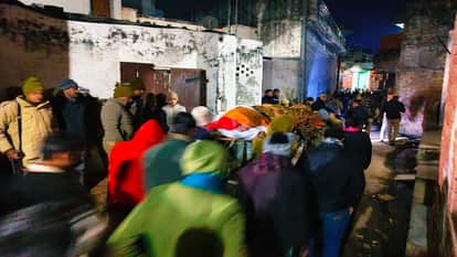 Murder of Dalit woman: Financial assistance of Rs 10 lakh, agreement on job and arms license