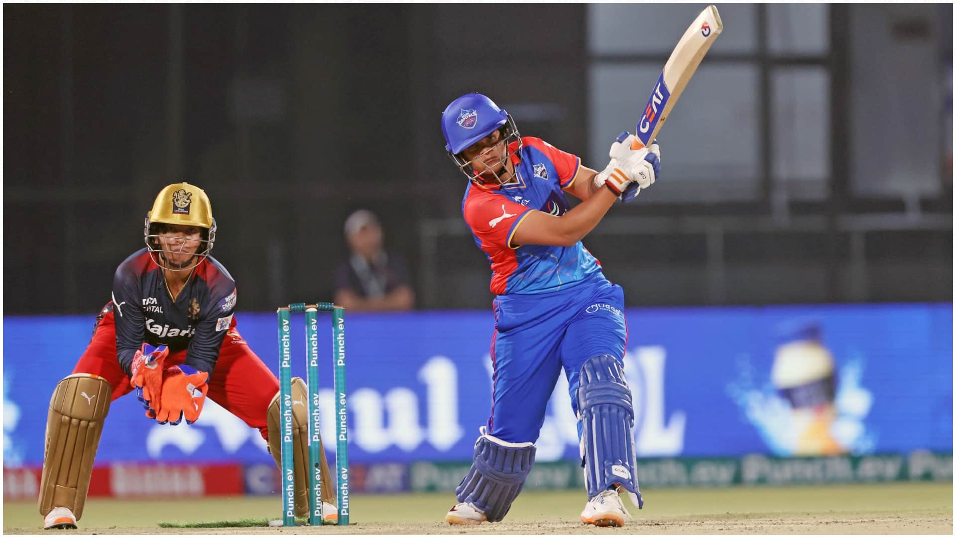WPL 2026: Most Runs and Sixes Leaders; Mandhana Out of Top-5, MI Dominates Wickets