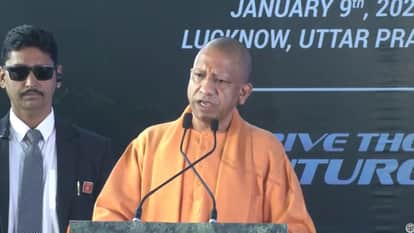 cm Yogi Adityanath brought high-tech astronomy lab in Baghpat children learning space with experiments