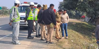 Jalaun body of unidentified young man found in ditch along the highway NHAI employees informed the police