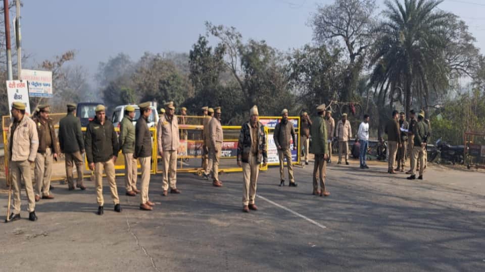 Kapsad on High Alert: Village Sealed After MP Chandrashekhar Ravan’s Visit Alert, Media and Leaders Stopped