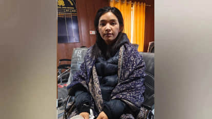 Foreign woman arrested at Maharajganj Nepal border, trying to reach India via footpath
