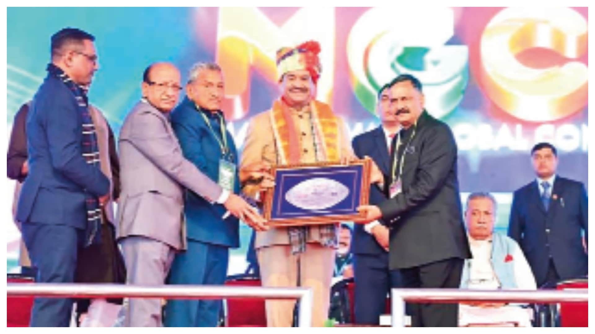 माहेश्वरी समाज के कार्यक्रम में ओम बिरला