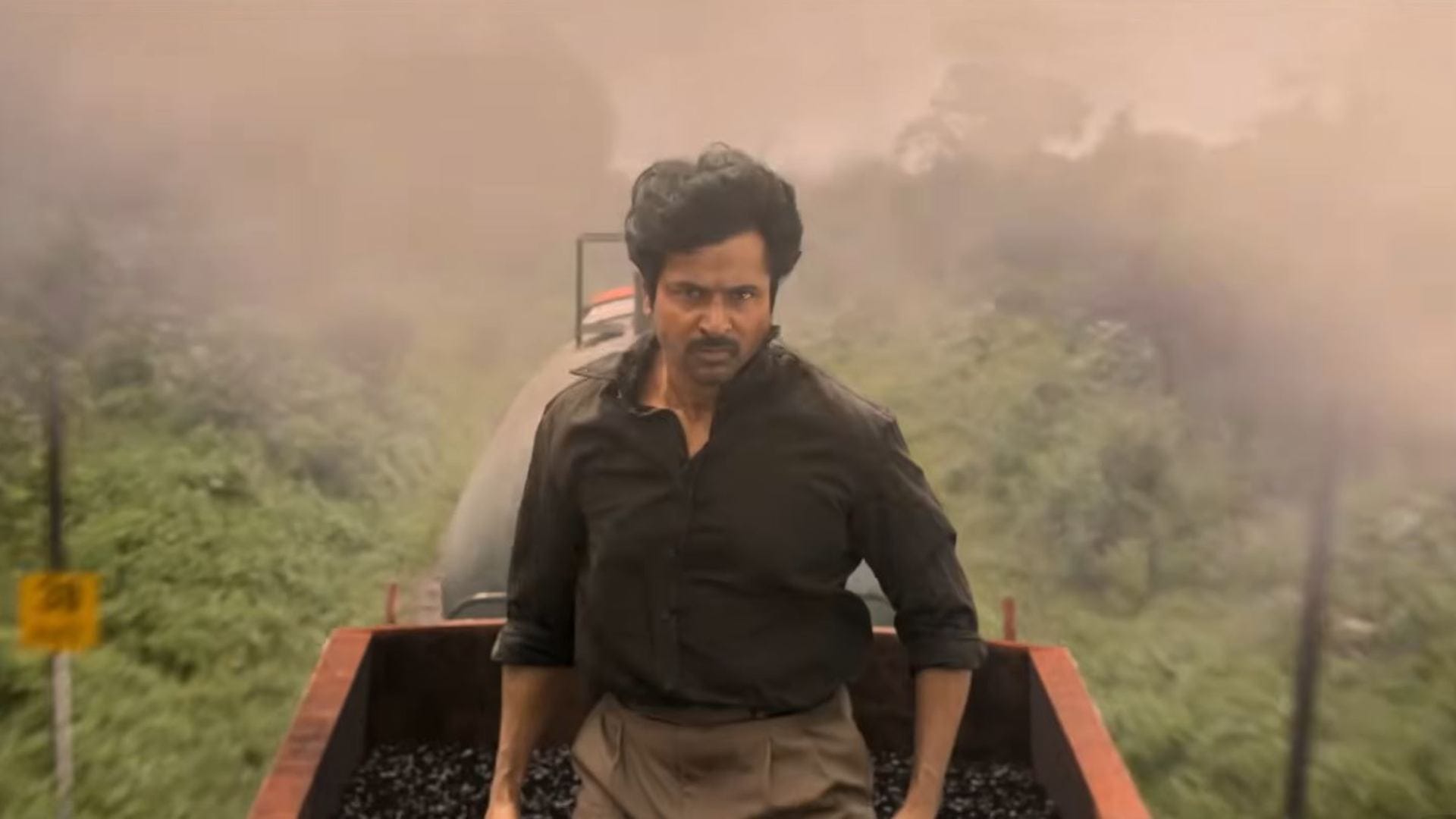 Parasakthi opening day collection total earning of Ravi Mohan Sivakarthikeyan film