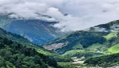 The village of Jharsirtoli, with its 30 houses, rests solely on the courage of just six people in champawat