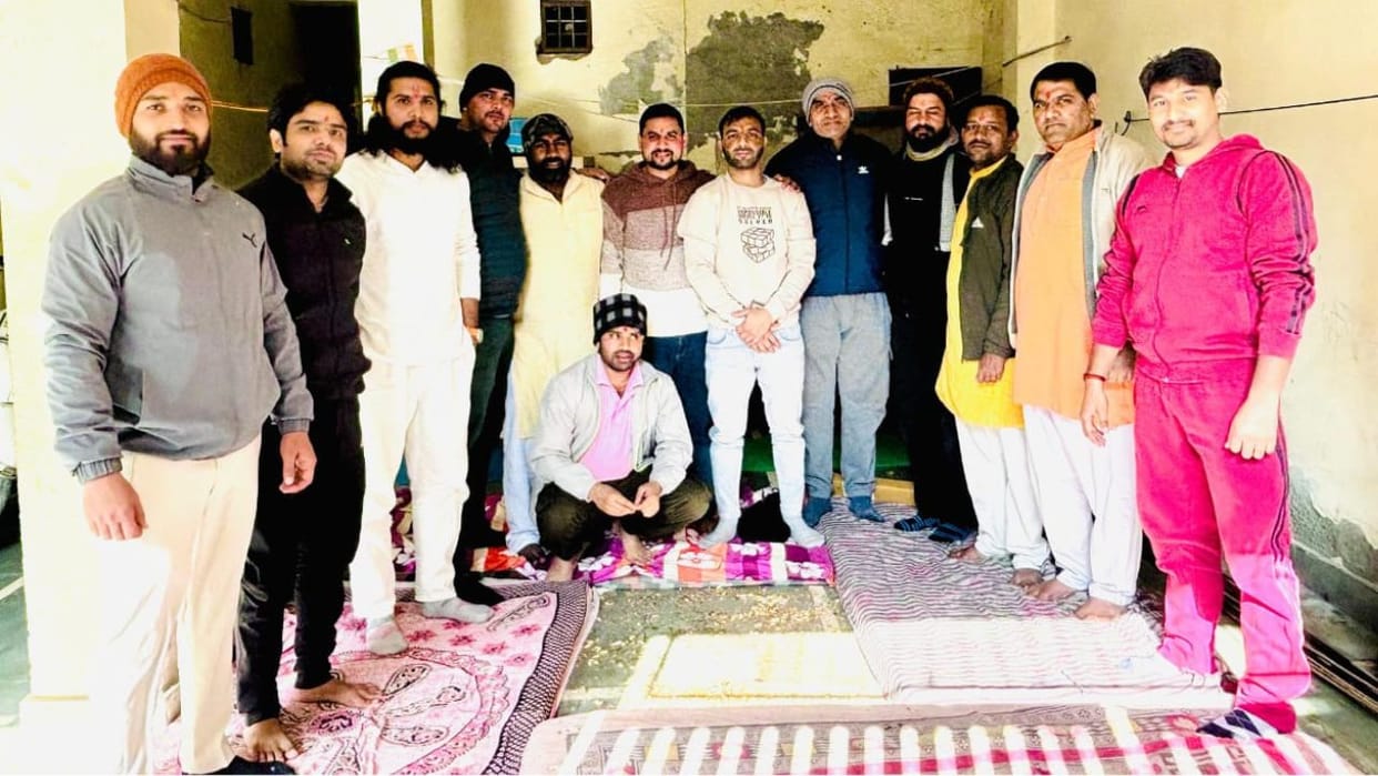 Punya Smriti program organized in memory of litterateur Acharya Rajkishore in Noida