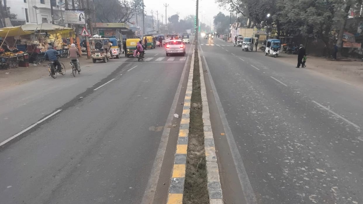 Encroachments hinder road widening project notices issued to 300 encroachers in Bareilly