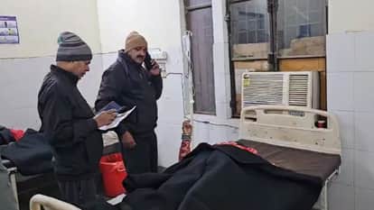 truck and car collided leaving seven injured