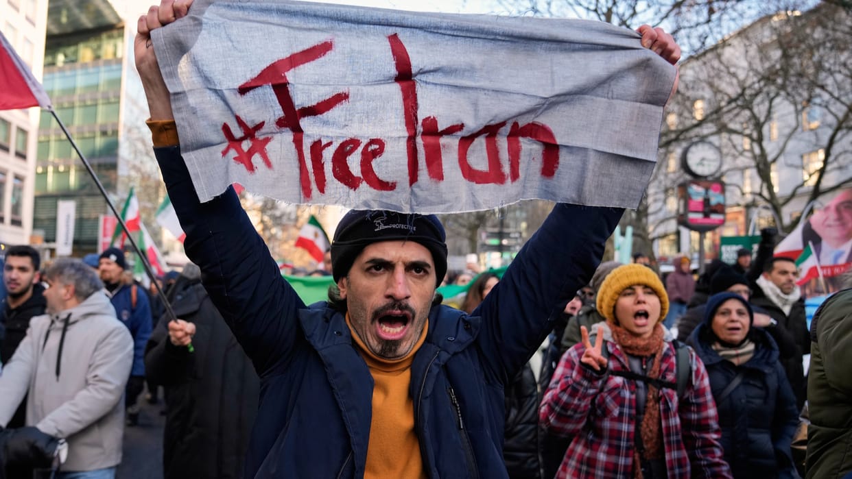 No Fresh Protests in Iran, Hard-line Cleric Calls for Executions and Threatens Trump