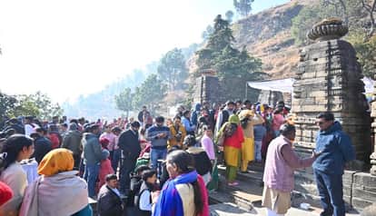 A grand celebration of the Surya Parva festival was held at the Sun Temple, attracting a huge crowd of devotee