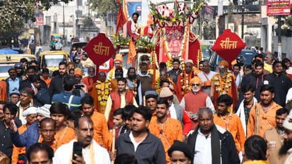 Ramanandacharya birth anniversary two-kilometer-long procession Dandiya Raas dance with band playing