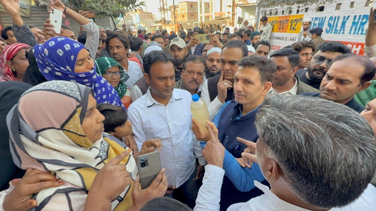 पांनी की जांच  करने पहुंचे जीतू पटवारी