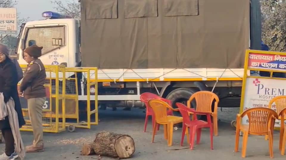 Kapsad Case Meerut: Unofficial Curfew in  Village, Neighbours Also Confined,Ruby can reach home today