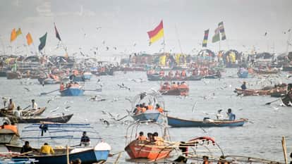 Magh Mela Business worth Rs 3,000 crore is expected at fair 15-20 crore devotees likely to visit over 44 days