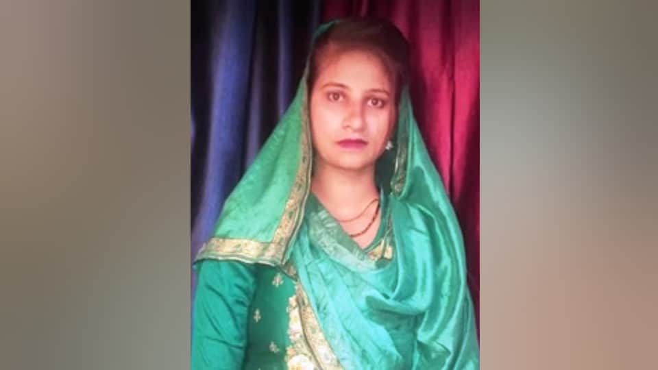 Meerut Murder Kidnapping Case Paras and Ruby boarded wrong train without tickets they walk all way from Kapsad