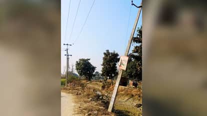 Irrigation department to send notices again to remove poles from canal embankments in azamgarh