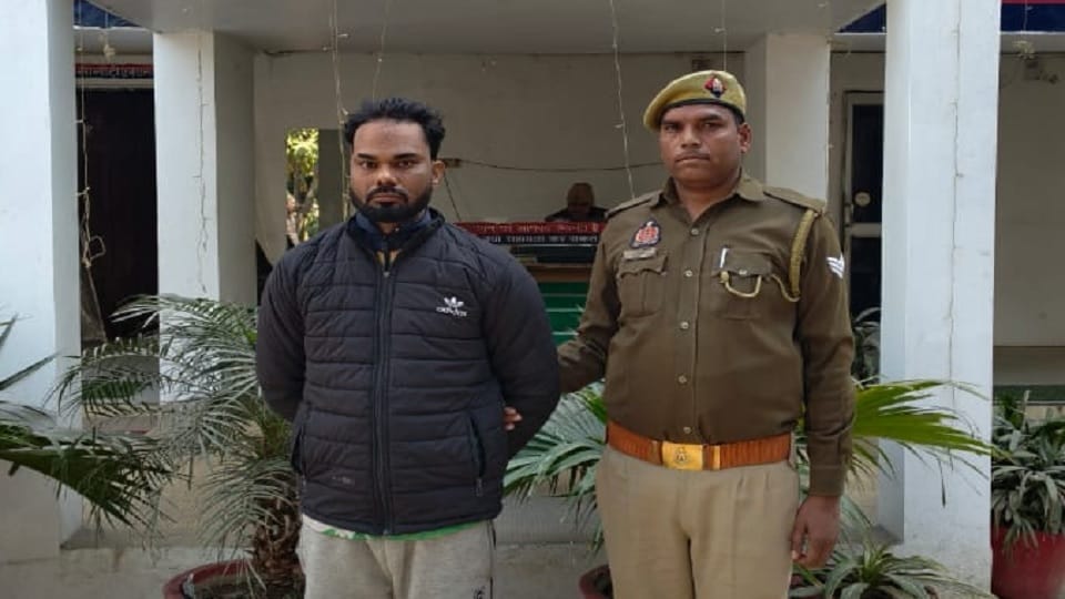 Woman murdered in a hotel in the Sihani Gate police station area of Ghaziabad