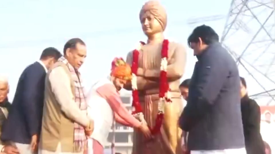 Chief Minister Nayab Singh Saini paid tribute to Swami Vivekananda on his 164th birth anniversary