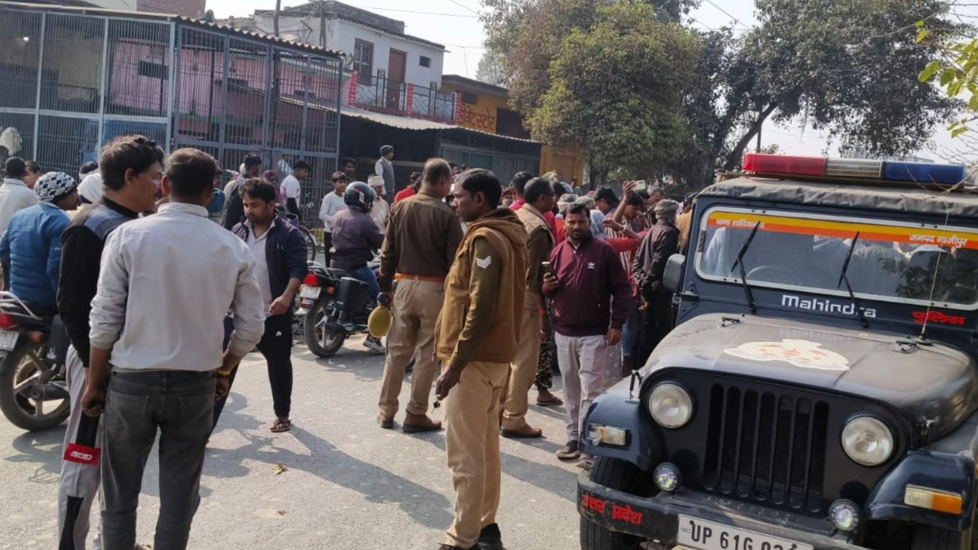 Two young men falling off motorcycle on road way to sister house food driver fled scene in ghazipur