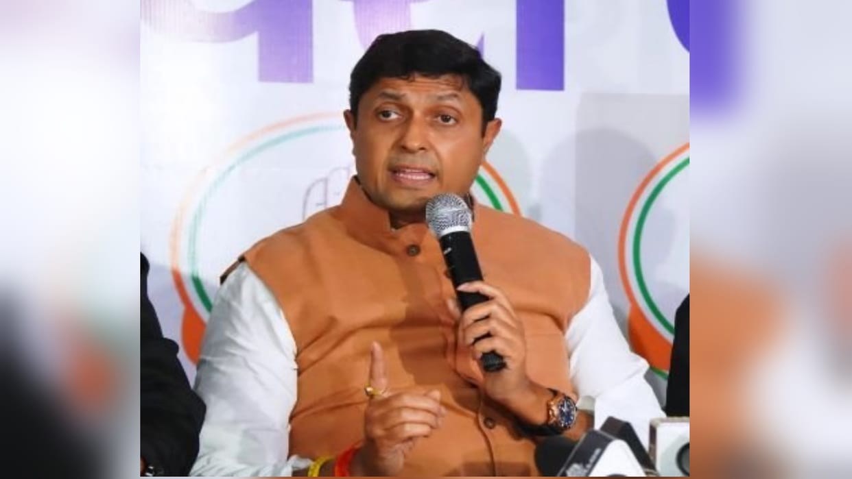 MP Ujjwal Raman raised questions on SIR, said- Election Commission is discriminating in adding names