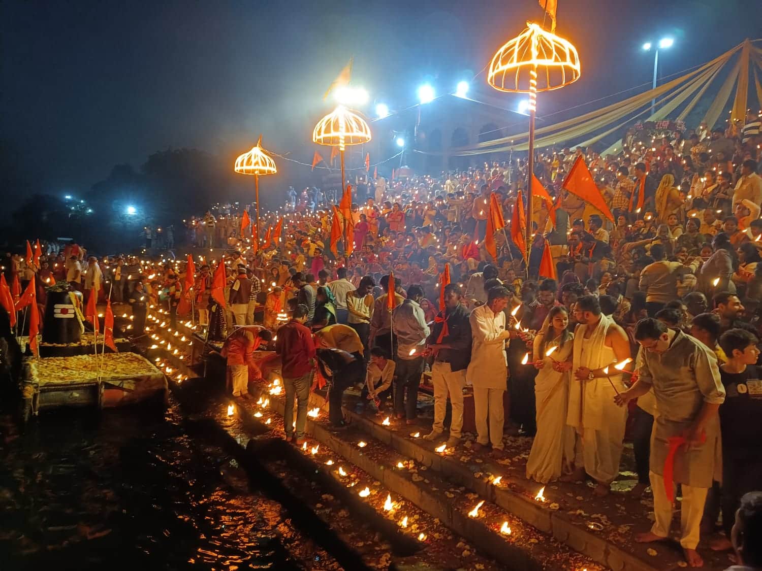 New enthusiasm seen in Mahamrityunjay Shiv Rath Yatra in Maheshwar, Khargone News Shiva devotees