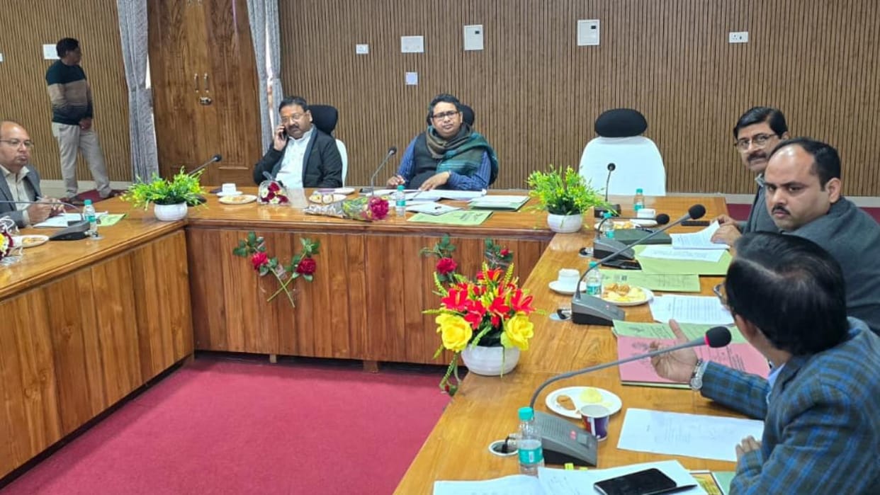 Jhansi: Connection will not be disconnected due to non-payment due to meter fault.