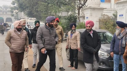 Case of 328 missing copies of Guru Granth Sahib SIT reaches SGPC offices in Amritsar and Chandigarh