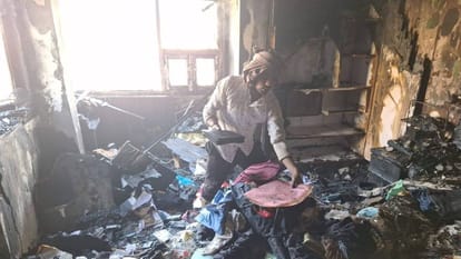 flat caught fire in Lucknow daughter screamed after seeing her mother dead body