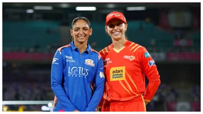MI vs GG WPL Live Score: Mumbai vs Gujarat Today Women IPL Match Scorecard News in Hindi