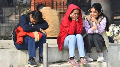 minimum temperature reached three degrees Celsius in Bareilly