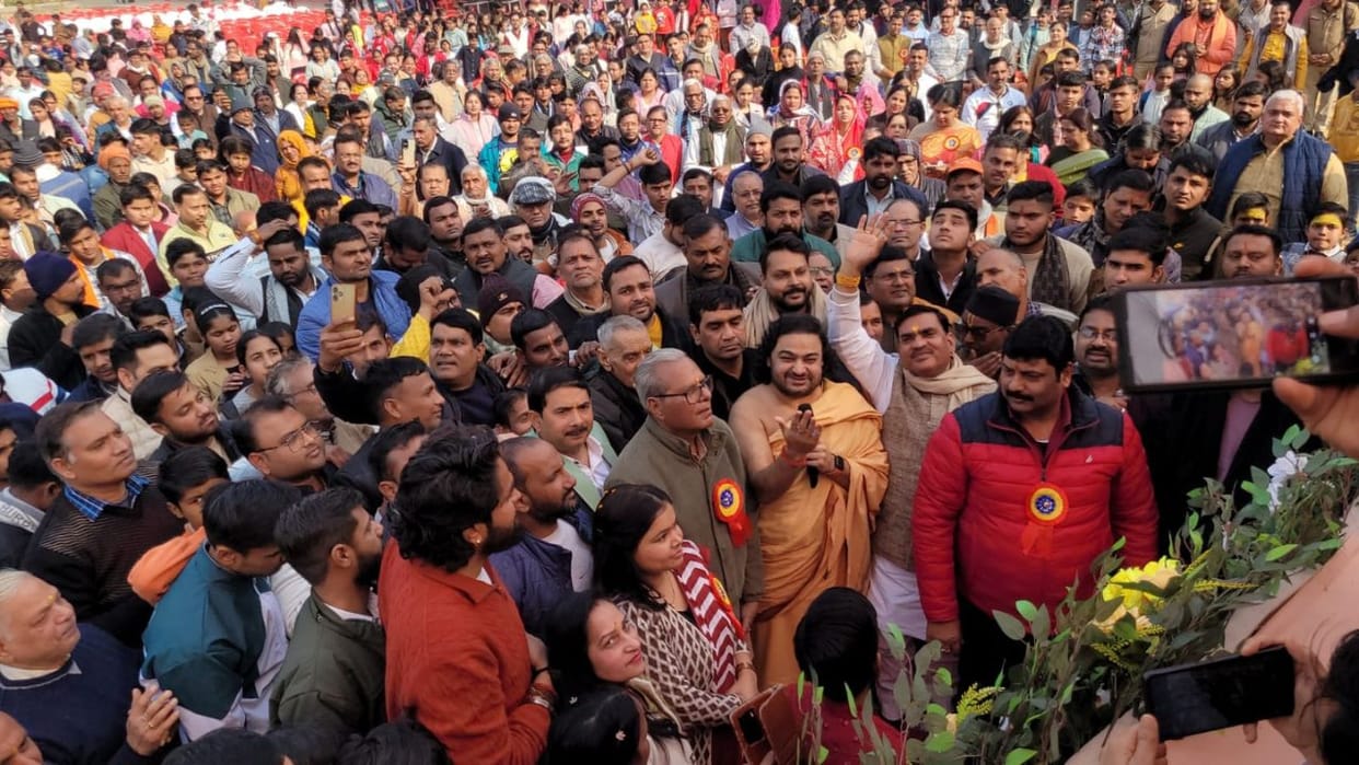Dipankar Maharaj addressed people in Virat Hindu Conference organized in Khurja at Bulandshahr