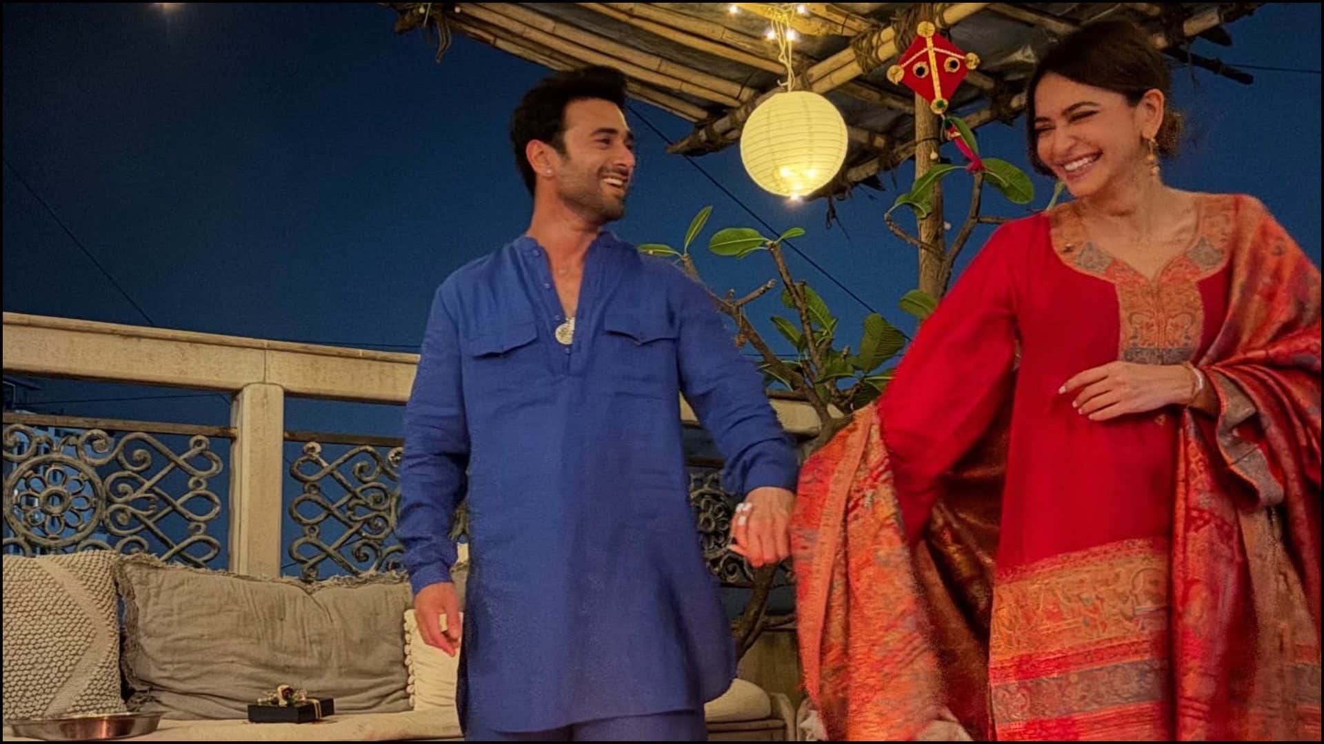 Lohri 2026 Special Photoshoot Ideas Trending couple pose ideas for married people