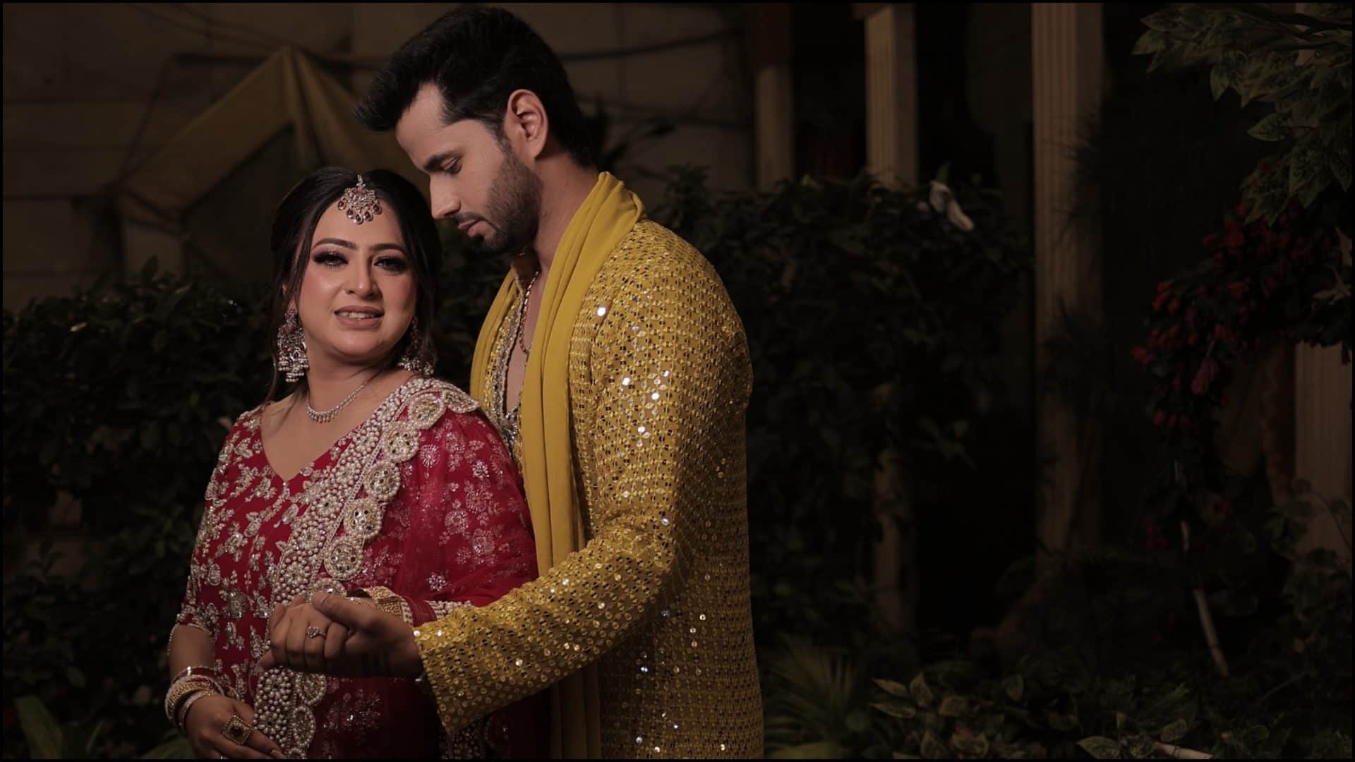 Lohri 2026 Special Photoshoot Ideas Trending couple pose ideas for married people