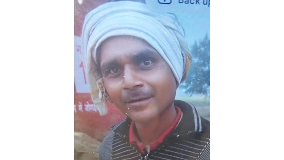 Laborer hanged himself at home and committed suicide