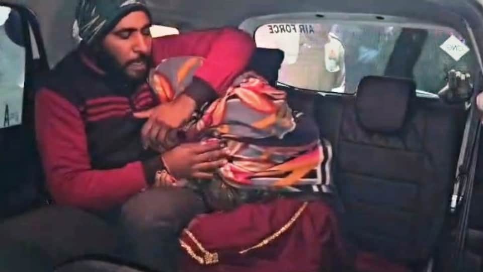 Meerut Murder Kidnapping Case Ruby says I will go home police handed her over to her family tight security