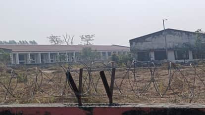 mega food park will be protected by an embankment costing Rs 20 crore in baheri