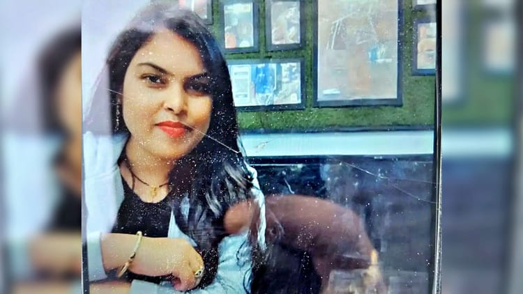 Bihar News: बीपीएससी शिक्षिका ने फांसी लगाकर की आत्महत्या, किराए के कमरे में मिला शव; पति से पूछताछ जारी