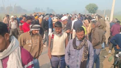 Two friends dies in road accident in Shahjahanpur