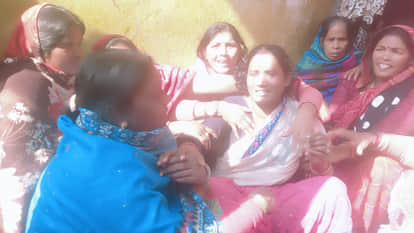 A young man was murdered in Kushinagar after a dispute broke out between the youths at night.