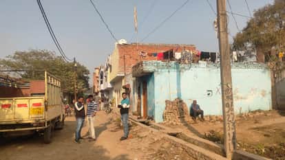 municipal corporation marked 250 houses with red marks in Bareilly