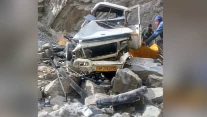 Kinnaur: Pickup falls into ditch near Nesang Jhula, driver dies on the spot