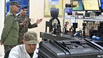 Indian Army Day special Northern and western borders will remain secure Army emphasizes courage and technology