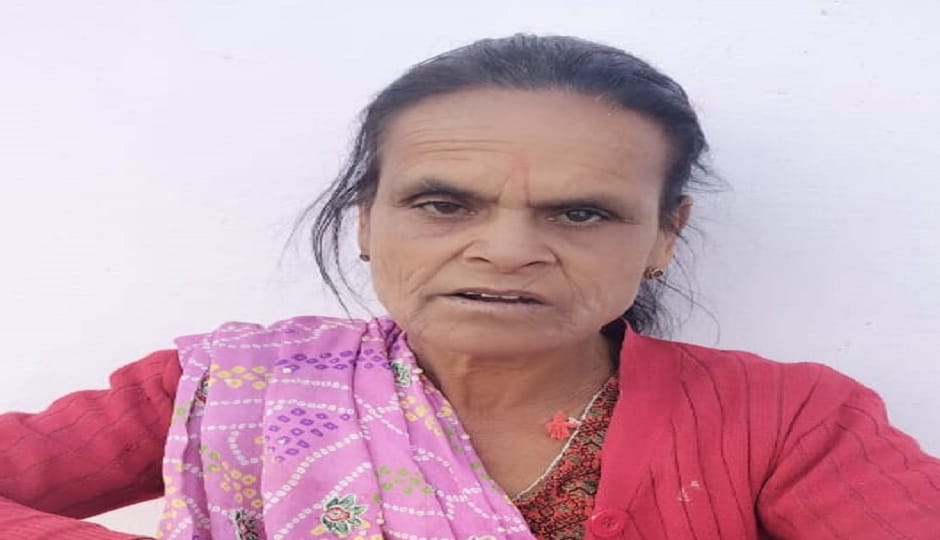 A leopard attacked a woman, but she was saved when villagers raised an alarm